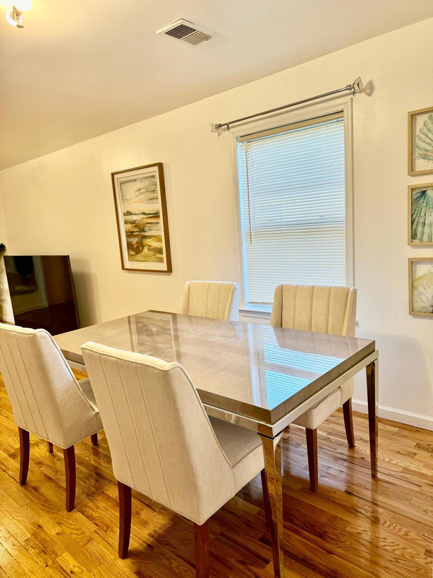 Stylish Evergreen Apartment By Newark Airport Eksteriør bilde