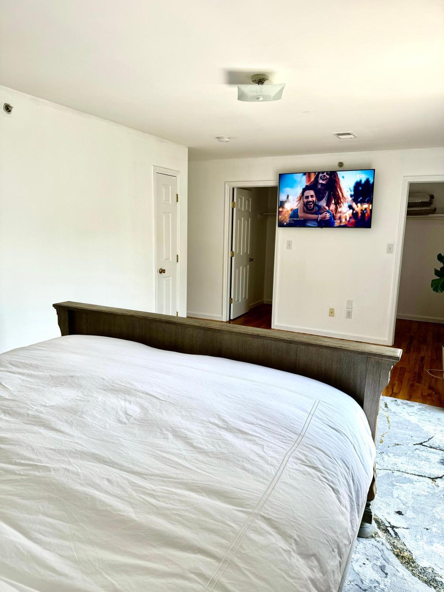 Stylish Evergreen Apartment By Newark Airport Eksteriør bilde