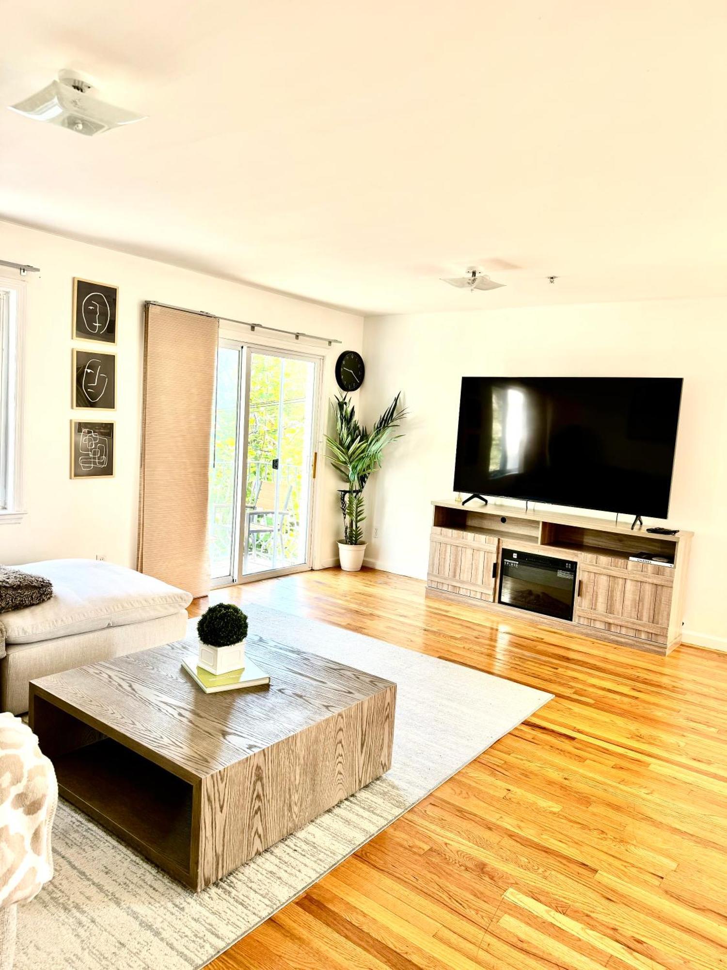 Stylish Evergreen Apartment By Newark Airport Eksteriør bilde
